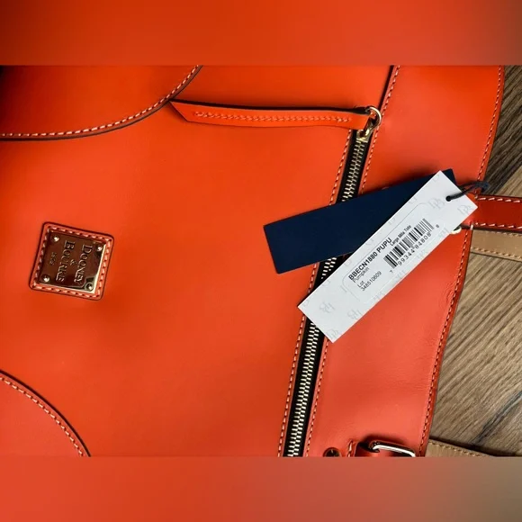 Firm Dooney & Bourke Vibrant Orange Tote - Picture 2 of 11